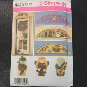 Simplicity 4423 Noah's Ark, Snowman & Angel Door Stops & Applique Arches UNCUT